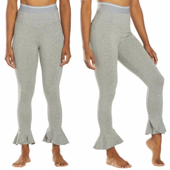 FP Movement Sanctuary Grey Ruffle Matching Active Sports Bra S Crop Leggings XS - Picture 3 of 16